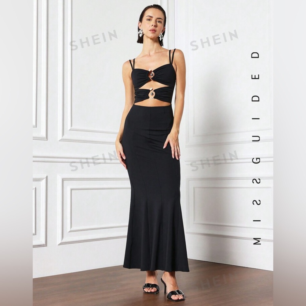 Missguided cut out metal ring black dress